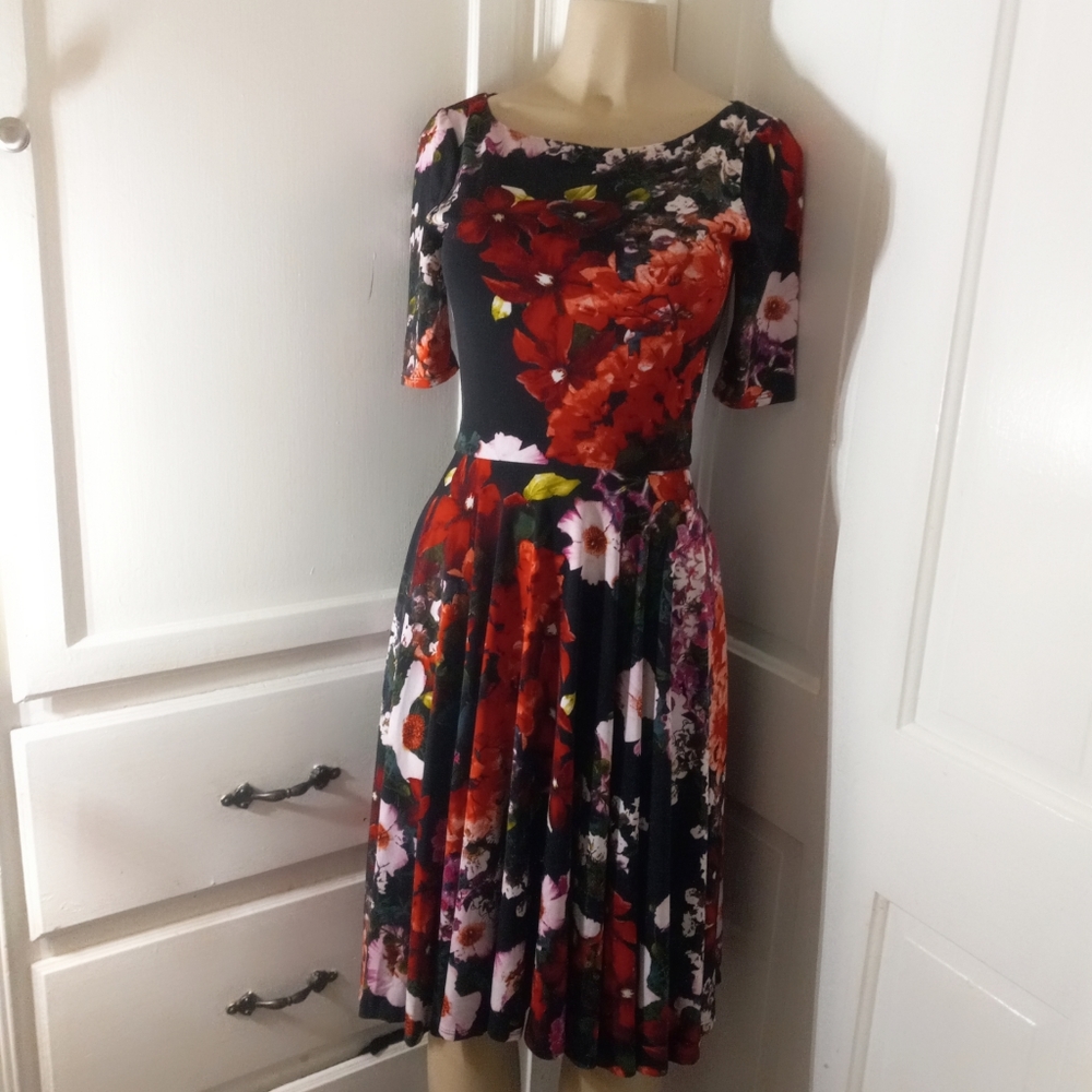 Marc Bouwer floral knee dress